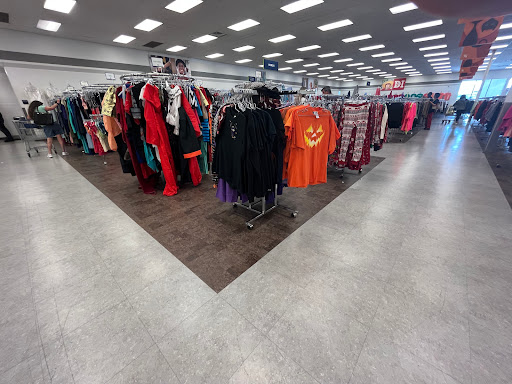 Thrift Store «Deseret Industries Thrift Store», reviews and photos