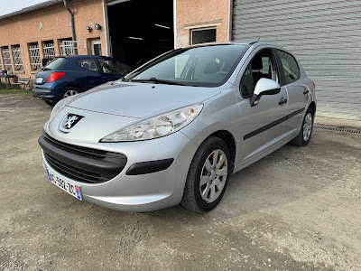 Auto 3A à Castelginest