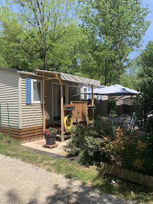 Camping sous le moulin à Saint-Maurice-de-Gourdans