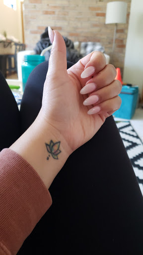 Nail Salon «Mahalo Nails Spa», reviews and photos, 1221 W Lake St #110, Minneapolis, MN 55408, USA