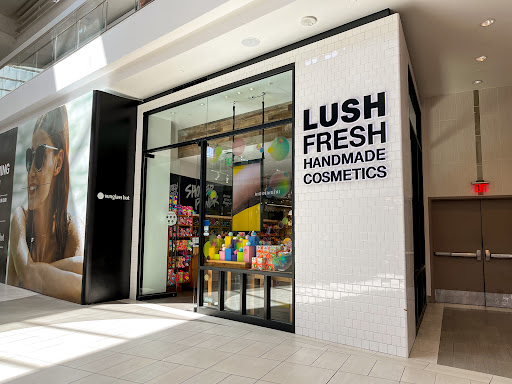 Cosmetics Store «Lush Cosmetics», reviews and photos, 21540 Hawthorne Blvd #414a, Torrance, CA 90503, USA