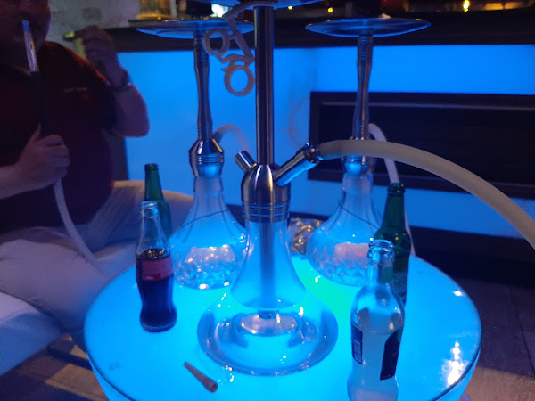 Review image by Ali Zingstra