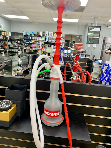 Tobacco Shop «Smoke Hut Smoke Shop», reviews and photos, 11902 Blue Ridge Boulevard g, Grandview, MO 64030, USA