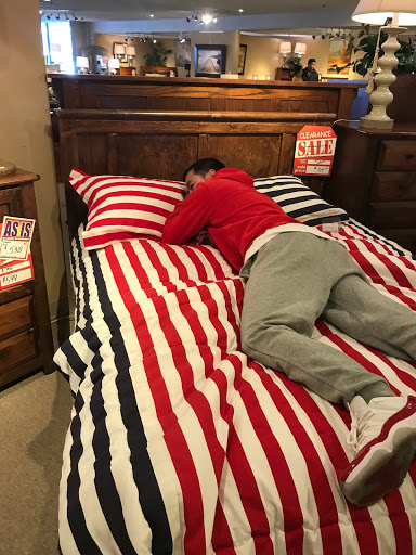 Furniture Store «Josh Underhills Family Furniture», reviews and photos, 3930 196th St SW, Lynnwood, WA 98036, USA