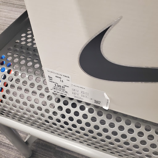 Department Store «Nordstrom Rack 12th Street», reviews and photos, 555 12th St NW c120, Washington, DC 20004, USA