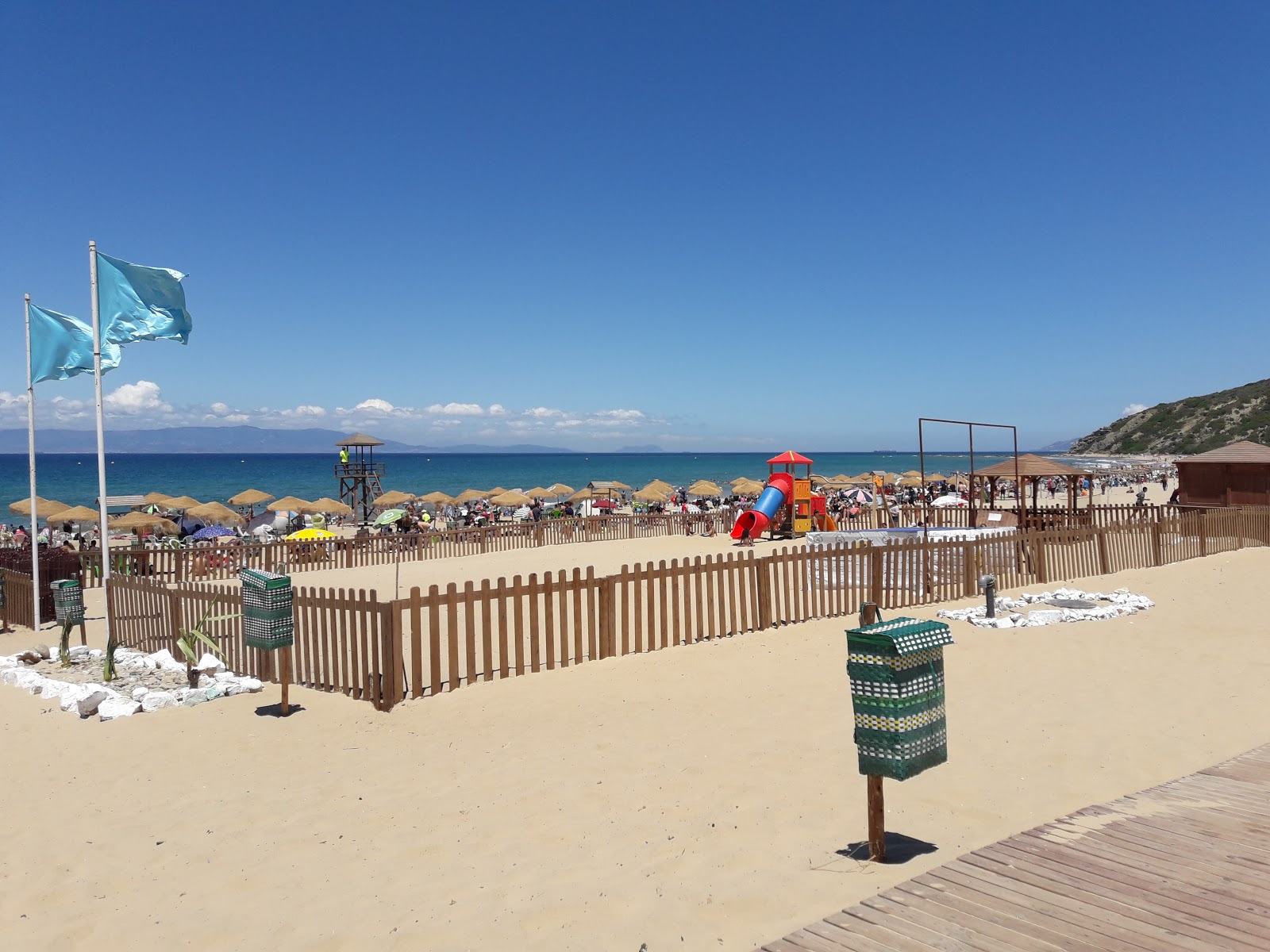 Plage Oued Alian'in fotoğrafı düz ve uzun ile birlikte