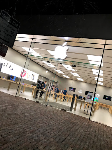 Computer Store «Apple New Haven», reviews and photos, 65 Broadway, New Haven, CT 06511, USA