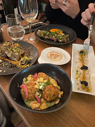 Photo n°82 de Le comptoir de la traboule à Paris ()