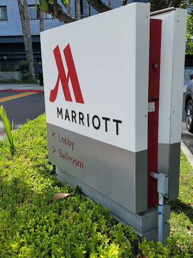 Courtyard by Marriott Long Beach Airport image