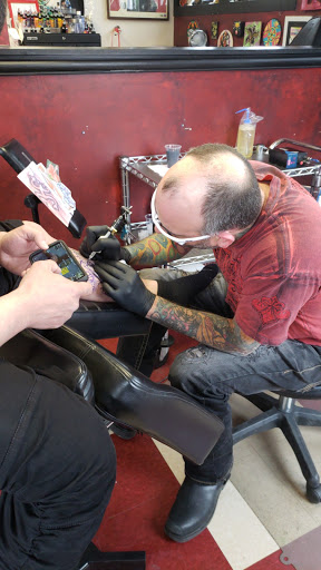 Tattoo Shop «717 Tattoo & Body Piercing Studio 2», reviews and photos, 4901 Jonestown Rd, Harrisburg, PA 17109, USA