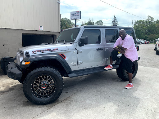 Used Car Dealer «Motion Auto Sales», reviews and photos, 4412 S 42nd St, Omaha, NE 68107, USA