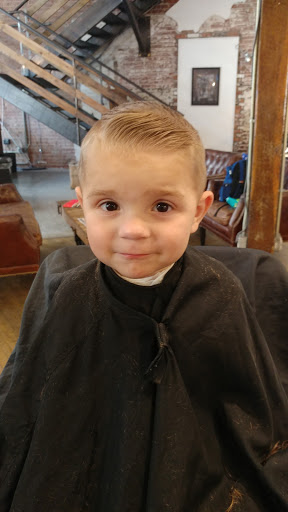 Barber Shop «Hudson / Hawk Barber & Shop», reviews and photos, 444 W McDaniel St, Springfield, MO 65806, USA