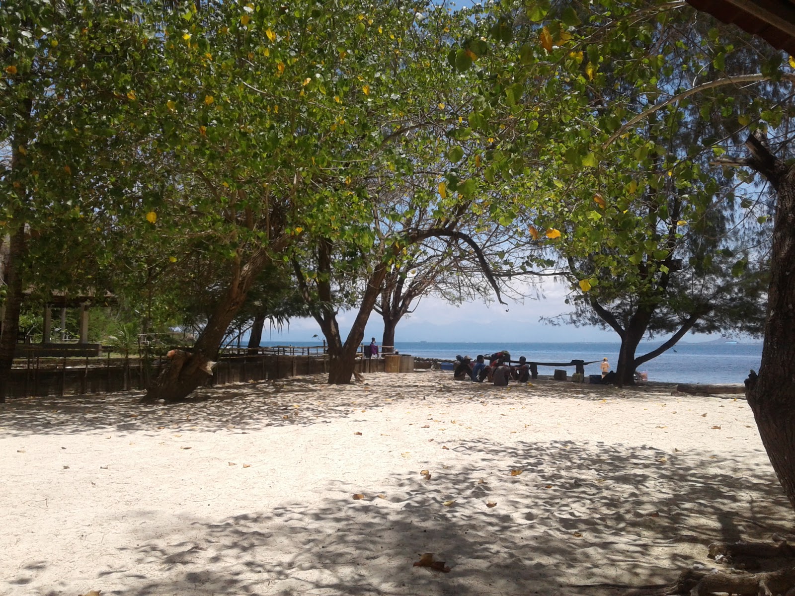 Foto di Spiaggia di Gili Nangu e l'insediamento