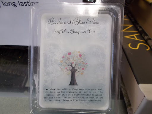 Book Store «Dead Tree Books», reviews and photos, 5645 S Flores St #105, San Antonio, TX 78214, USA