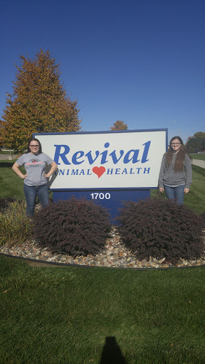 Pet Supply Store «Revival Animal Health», reviews and photos, 1700 Albany Pl, Orange City, IA 51041, USA
