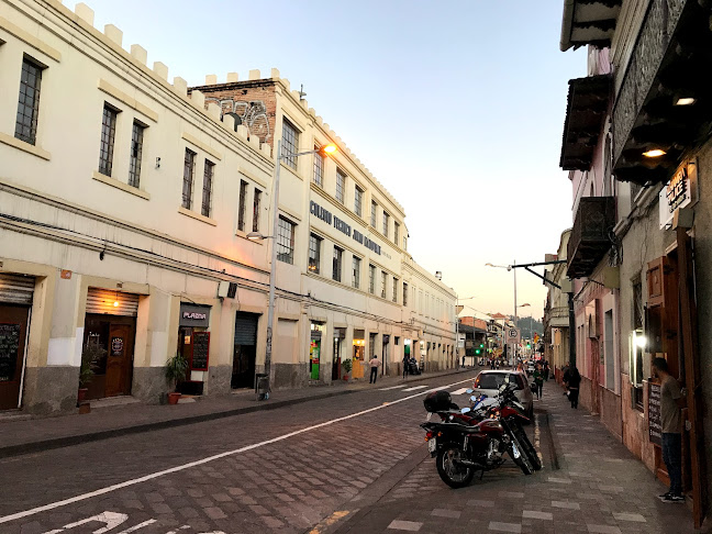 Opiniones de Moto Liquors en Cuenca - Tienda de motocicletas