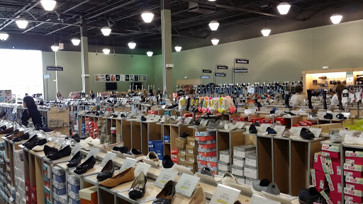 Shoe Store «DSW Designer Shoe Warehouse», reviews and photos, 5031 Shoppes Blvd, Moosic, PA 18507, USA