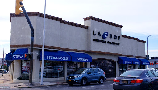 Furniture Store «La-Z-Boy Furniture Galleries», reviews and photos, 150 Sunrise Hwy, Rockville Centre, NY 11570, USA