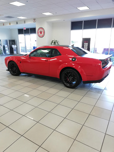Chrysler Dealer «Tuttle Click Tustin Chrysler Dodge Jeep RAM», reviews and photos, 40 Auto Center Dr, Tustin, CA 92782, USA
