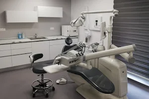 Elite Dentistry image