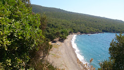 Bonjuk Bay beach'in fotoğrafı geniş ile birlikte