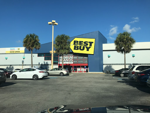 Electronics Store «Best Buy», reviews and photos, 20540 N State Rd 7, Boca Raton, FL 33498, USA