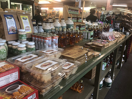 Gift Shop «Quechee Gorge Gifts & Sportswear», reviews and photos, 6053 Woodstock Rd, Quechee, VT 05059, USA