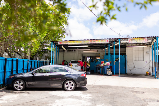 Suniland Hand Detailing en Miami