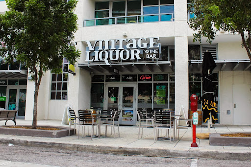Vintage Liquor & Wine Bar II, 3301 NE 1st Ave #105, Miami, FL 33137, USA, 