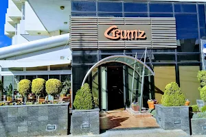 Crumz Bistro & Bakery Cafe Abdoun image