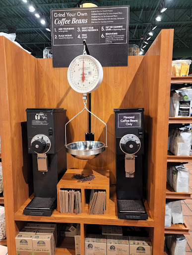 Grocery Store «The Fresh Market», reviews and photos, 526 21st St, Vero Beach, FL 32960, USA