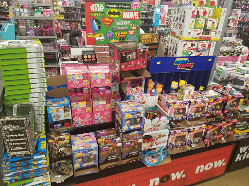 Variety Store «Five Below», reviews and photos, 1078 E Lancaster Ave, Downingtown, PA 19335, USA