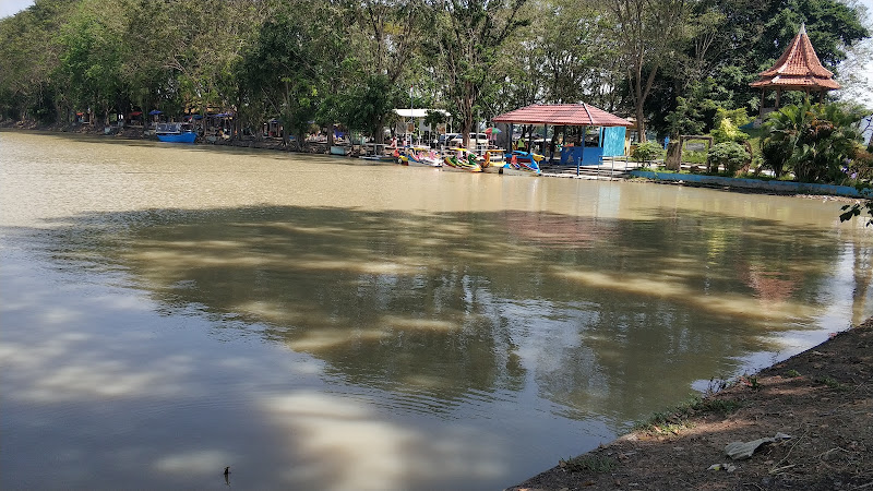 Danau Tasikardi