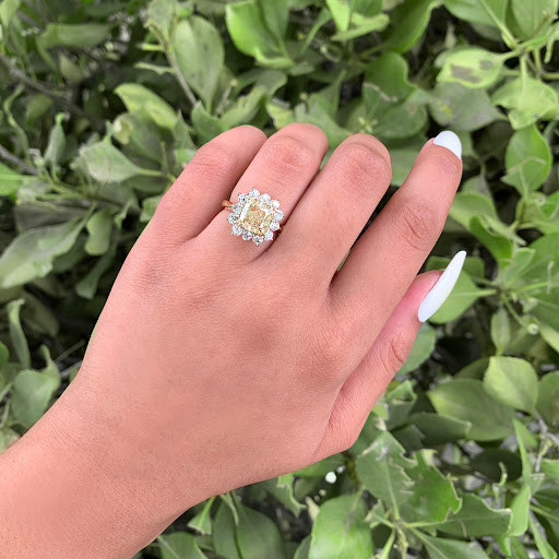 Jewelry Store «Yates & Co Jewelers, Inc.», reviews and photos, 3501 McHenry Ave #18, Modesto, CA 95356, USA