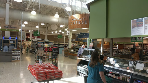 Publix Super Market at Highland Plaza image 6