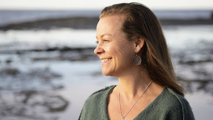 Fiona Hoptman, Naturopath