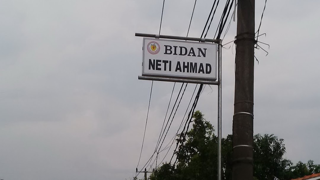 Bidan Neti Ahmad