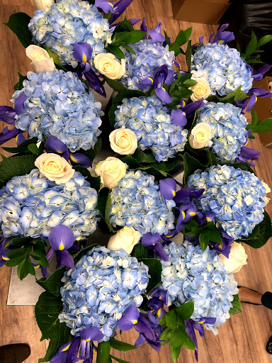 Florist «Westover Hills Florist by HFD», reviews and photos, 114 N Ellison Dr #108, San Antonio, TX 78251, USA