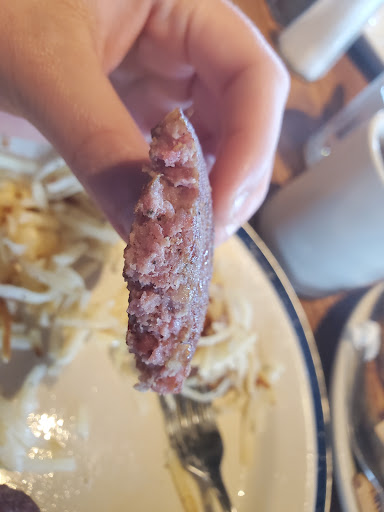 American Restaurant «Cracker Barrel Old Country Store», reviews and photos, 2421 Old Country Inn Dr, Caseyville, IL 62232, USA