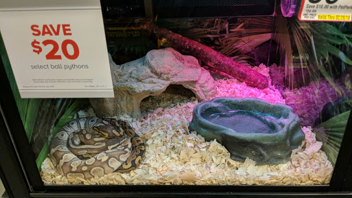 Pet Supply Store «PetSmart», reviews and photos, 262 Pooler Pkwy, Pooler, GA 31322, USA