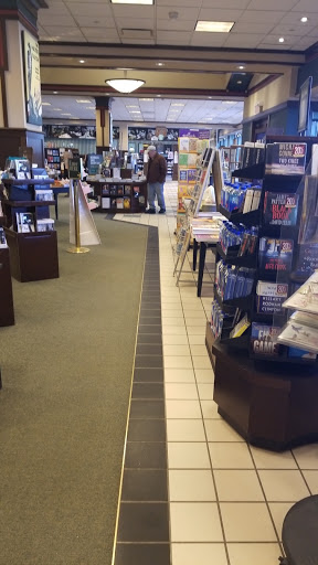 Book Store «Barnes & Noble», reviews and photos, 710 County Hwy 10, Blaine, MN 55434, USA