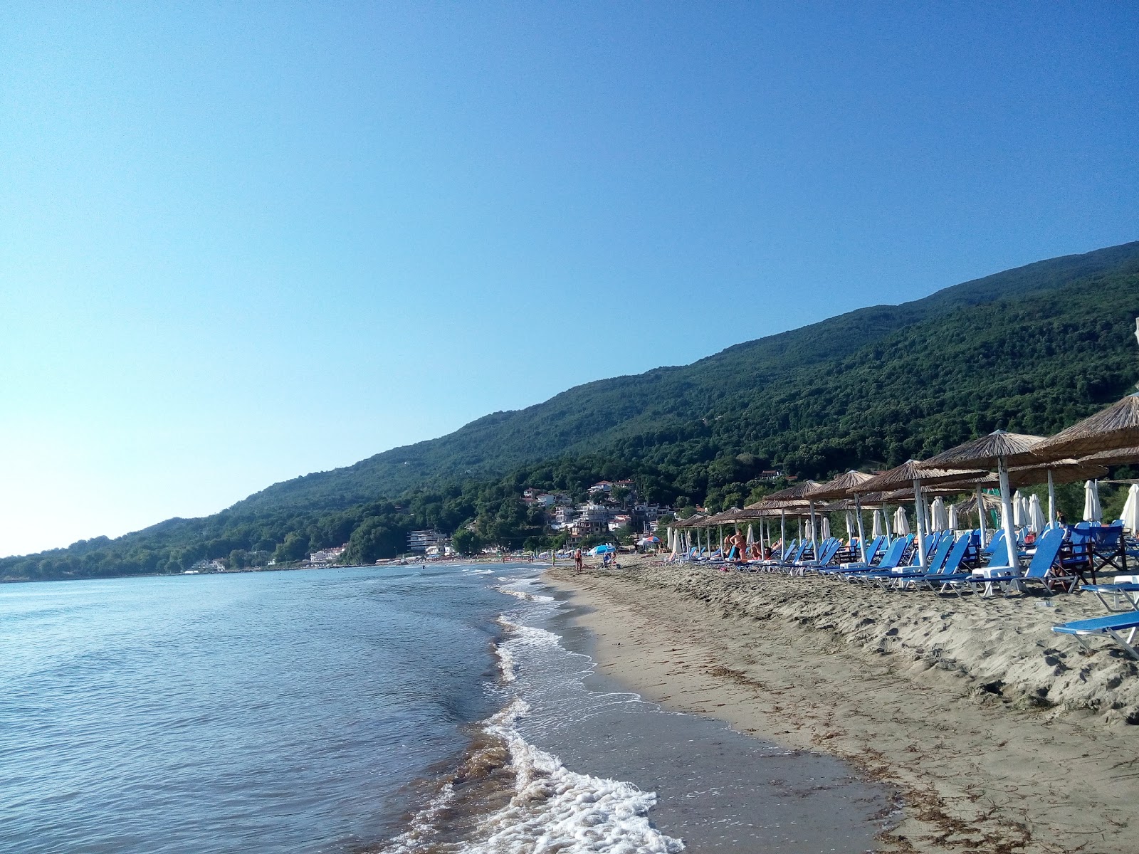 Photo of Defteri Gefira beach with spacious bay