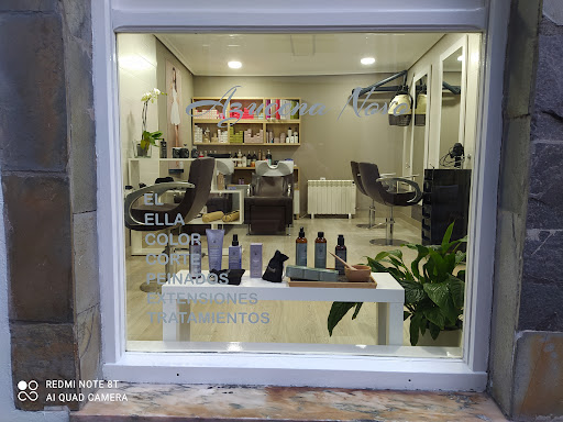 Azucena Novo en Cudillero, Oviedo