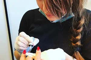 Lida Nails & Lashes image