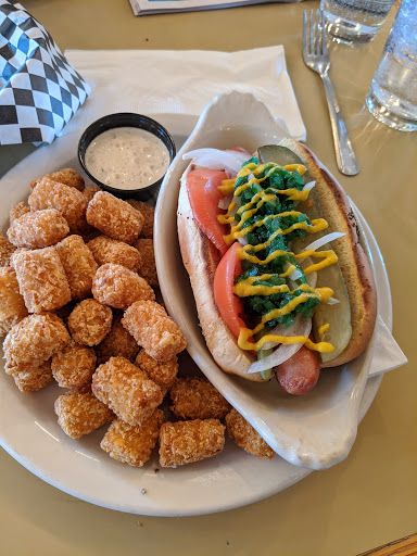 Lodge «Pine Creek Lodge», reviews and photos, 2496 E River Rd, Livingston, MT 59047, USA