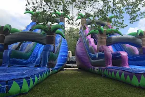 Jump N' Thump Bounce House Waterslide & Foam Party Rentals image