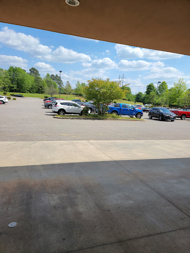 Movie Theater «Frank Theatres Spring Lane Stadium 10», reviews and photos, 1351 Douglas Dr, Sanford, NC 27330, USA