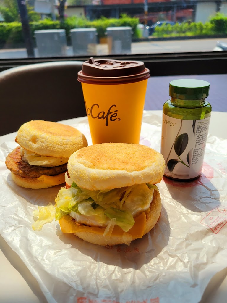 麥當勞-竹山大明餐廳 的照片