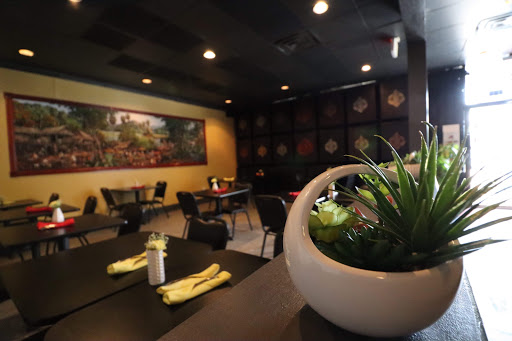 Sakhuu Thai Restaurant (Dallas Location)