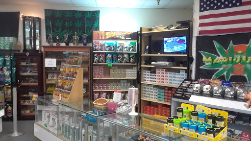 Tobacco Shop «Cigarettes For Less», reviews and photos, 1887 Pioneer Pkwy E, Springfield, OR 97477, USA